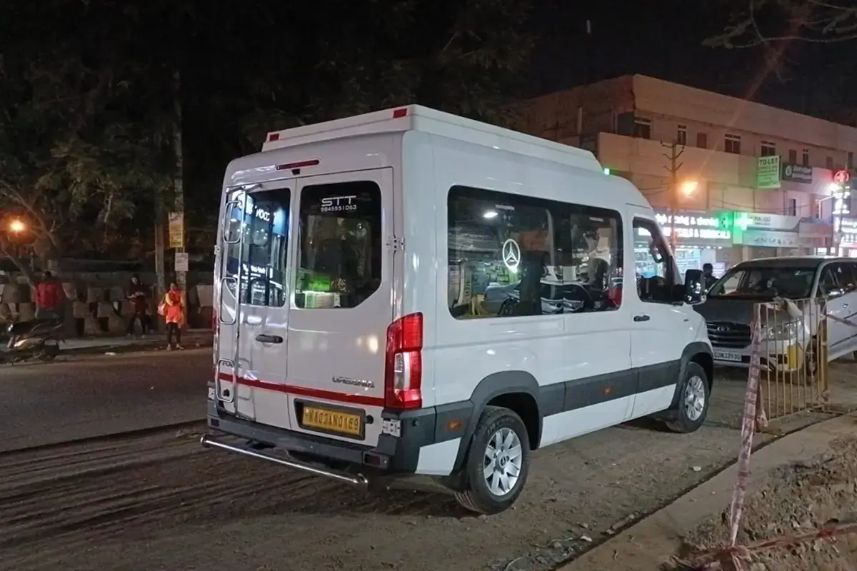 10 Seater Urbania